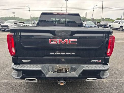 Used 2021 GMC Sierra 1500 AT4 w/ AT4 Premium Package AWD/4WD image 6