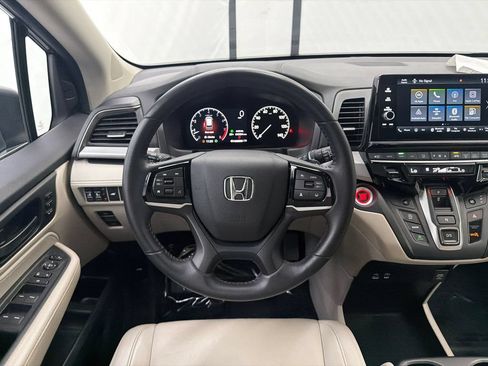 Used 2025 Honda Odyssey EX-L image 26