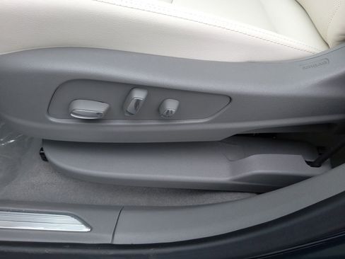 New 2026 Cadillac XT5 Premium Luxury image 21