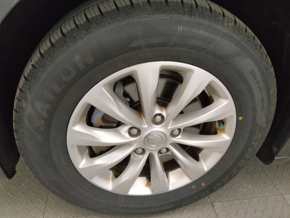Used 2018 Chrysler Pacifica Touring-L FWD image 31