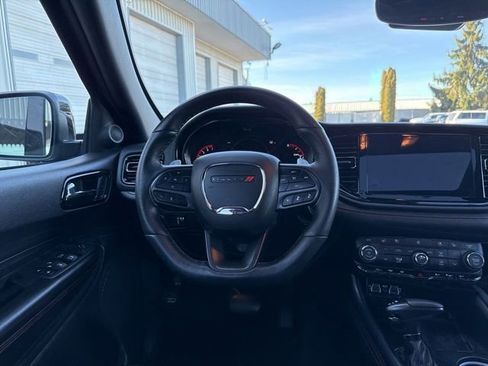 Used 2025 Dodge Durango GT image 21