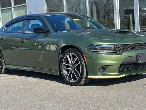 Used 2023 Dodge Charger R/T w/ Plus Group image 2