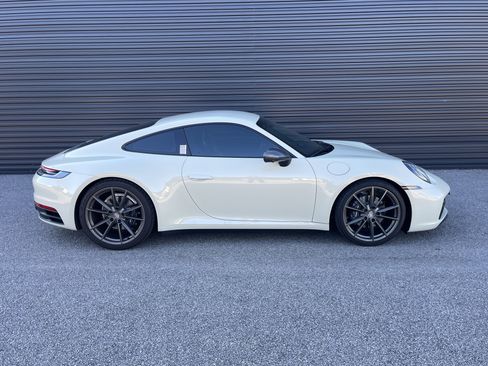 Certified 2024 Porsche 911 Carrera T image 8