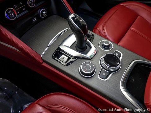 Used 2021 Alfa Romeo Stelvio Ti w/ Active Assist 2 Package TI image 24