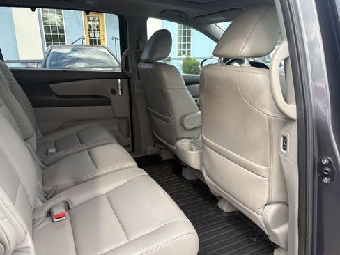 Used 2017 Honda Odyssey Touring image 19