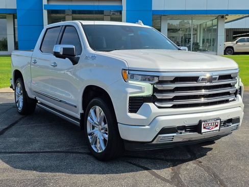 Used 2023 Chevrolet Silverado 1500 High Country w/ High Country Premium Package AWD/4WD image 19