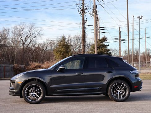 New 2026 Porsche Macan image 2