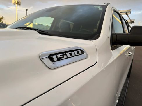 Used 2019 RAM 1500 Big Horn AWD/4WD image 14