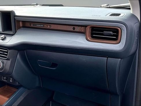 Used 2023 Ford Maverick Lariat w/ Lariat Luxury Package image 28