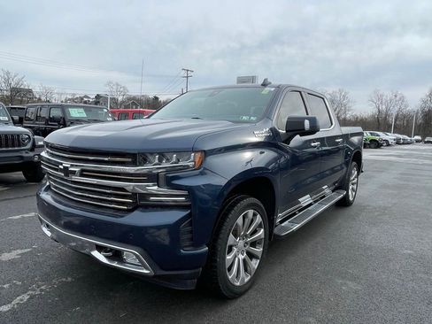 Used 2021 Chevrolet Silverado 1500 High Country w/ Technology Package image 7