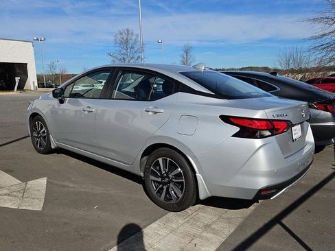 Used 2025 Nissan Versa SV w/ Trunk Package image 7