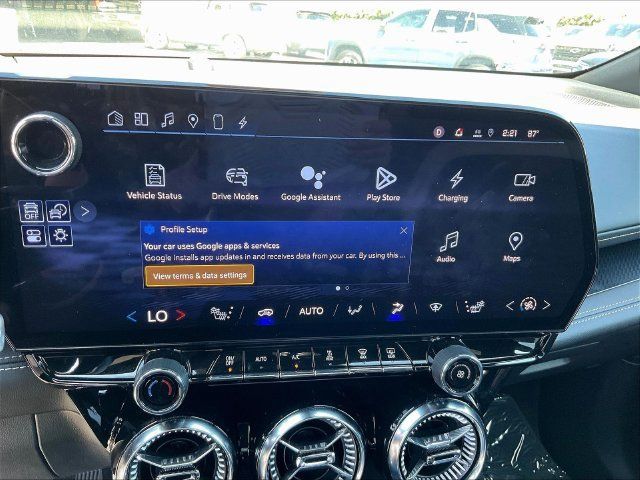 Certified 2024 Chevrolet Blazer EV LT AWD/4WD image 17