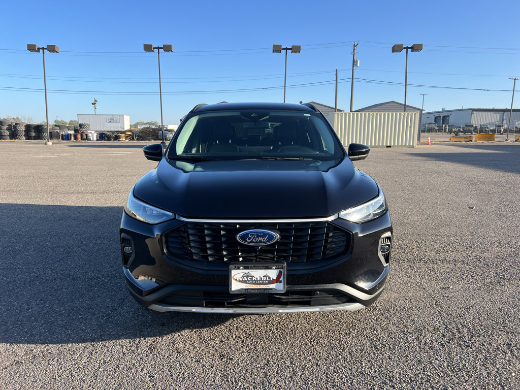 Used 2024 Ford Escape Platinum AWD/4WD image 11