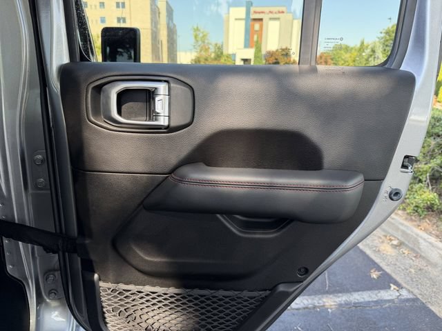Used 2020 Jeep Gladiator Rubicon AWD/4WD image 25