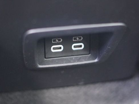 Certified 2023 Toyota Corolla Cross XLE w/ Convenience Package image 37