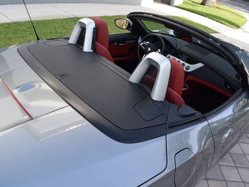 Used 2011 BMW Z4 sDrive35i RWD image 51