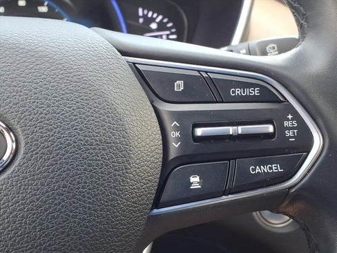 Used 2019 Hyundai Santa Fe SEL image 33