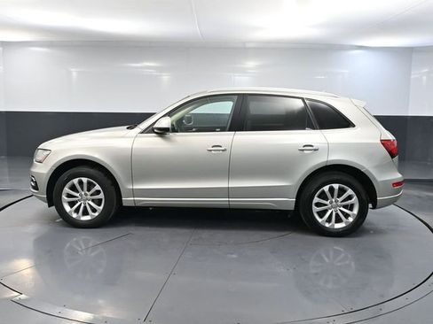 Used 2014 Audi Q5 2.0T Premium Plus w/ Premium Plus Package image 9