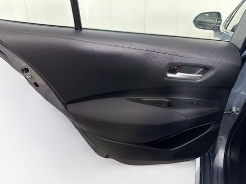 Used 2020 Toyota Corolla LE w/ Carpet Mat Package (TMS) FWD image 24
