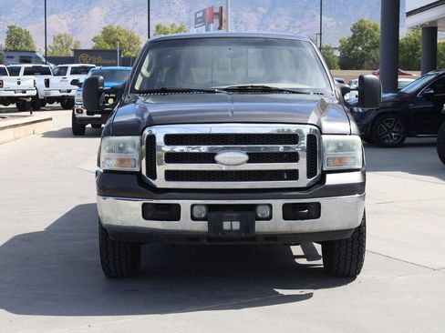 Used 2005 Ford F250 Lariat AWD/4WD image 9