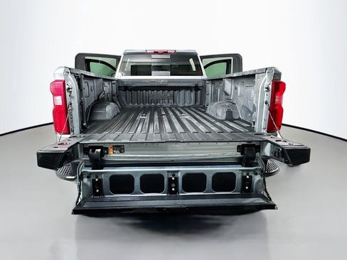 Used 2024 Chevrolet Silverado 3500 High Country w/ High Country Premium Package AWD/4WD image 28