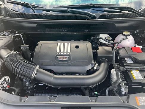 New 2026 Cadillac XT5 Premium Luxury w/ LPO, Floor Liner Package FWD image 11