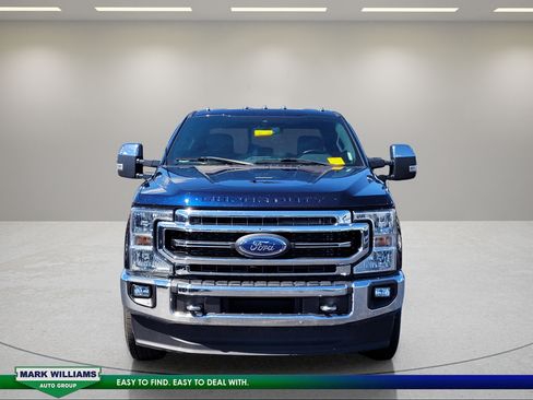 Used 2022 Ford F250 Lariat w/ Lariat Ultimate Package AWD/4WD image 9