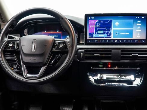 Used 2023 Lincoln Corsair FWD image 19
