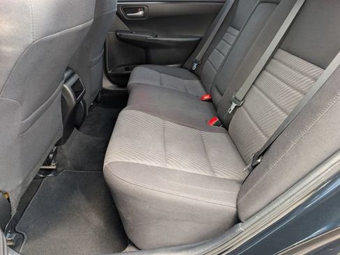 Used 2015 Toyota Camry LE FWD image 26