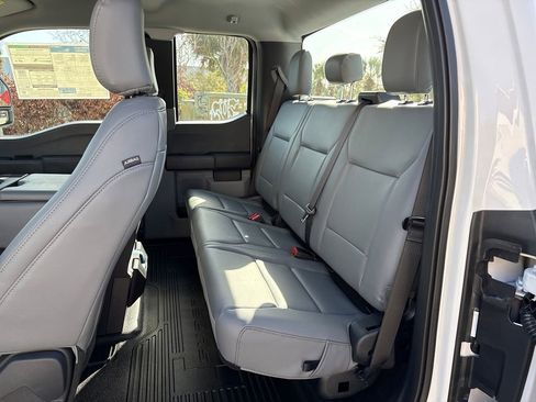 New 2026 Ford F250 XL w/ XL Driver Assist Package RWD image 24