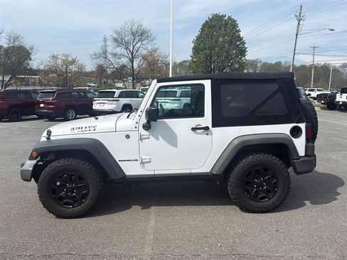 Used 2015 Jeep Wrangler Sport image 3