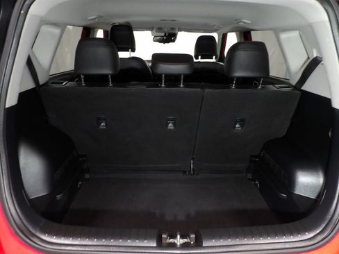 Used 2024 Kia Soul GT-Line FWD image 7