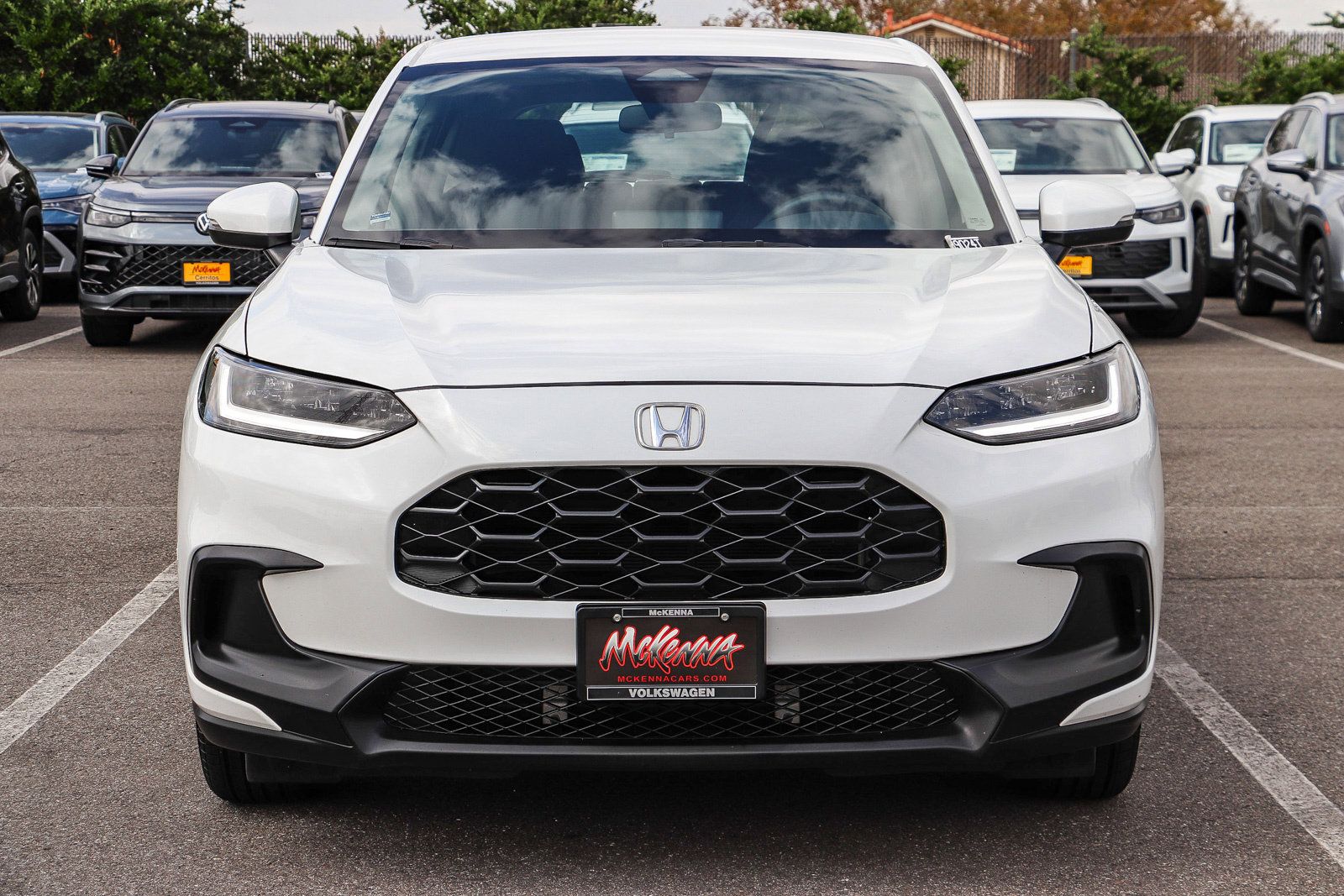 Used 2024 Honda HR-V LX image 2