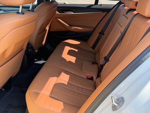 Certified 2023 BMW 540i 540i w/ M Sport Package image 28