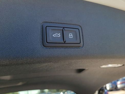 New 2026 Audi Q3 quattro 2.0T AWD/4WD image 31