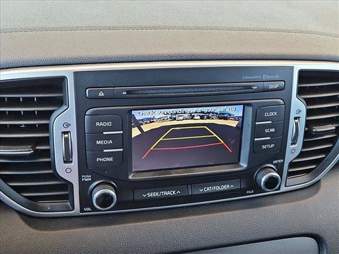 Used 2019 Kia Sportage LX FWD image 13