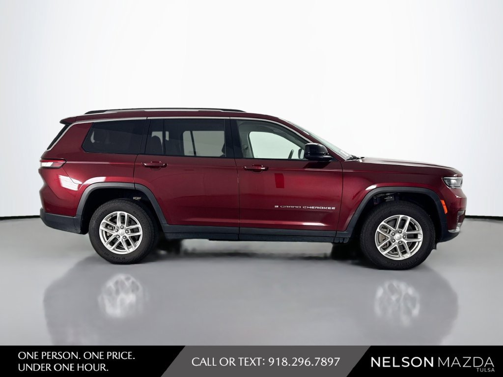 Used 2023 Jeep Grand Cherokee L Laredo AWD/4WD image 4