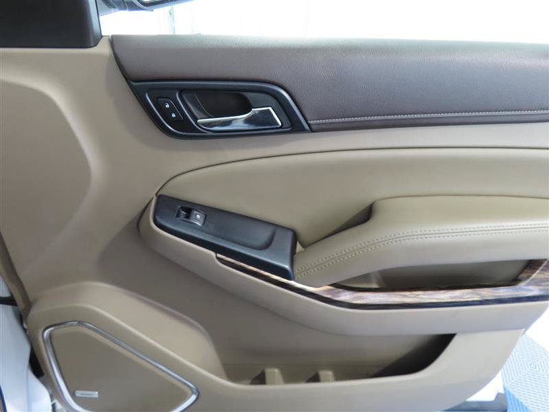 Used 2015 GMC Yukon SLT w/ Open Road Package AWD/4WD image 39