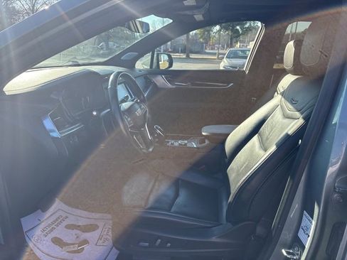 Used 2023 Cadillac XT5 Premium Luxury image 22