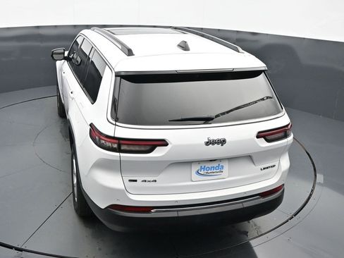Used 2022 Jeep Grand Cherokee L Limited AWD/4WD image 15