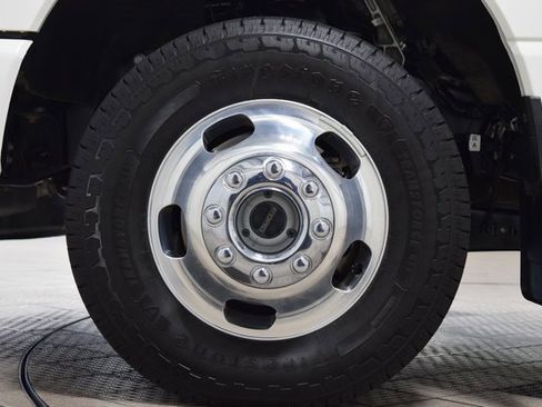 Used 2024 Ford F350 Limited w/ FX4 Off-Road Package image 27