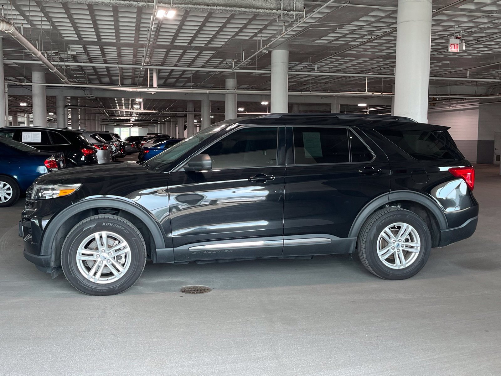Used 2021 Ford Explorer XLT AWD/4WD image 7
