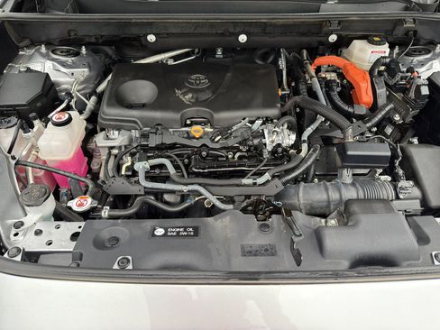 Used 2022 Toyota RAV4 Limited image 34