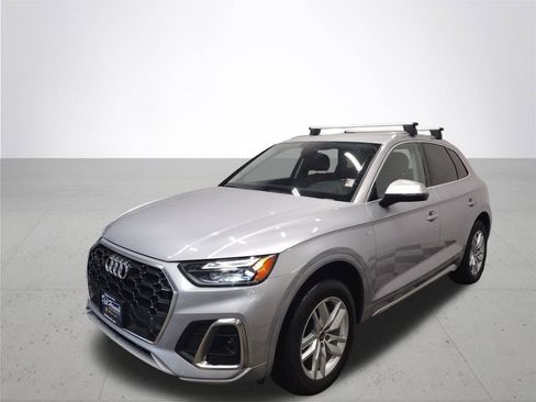 Used 2022 Audi Q5 2.0T Premium image 2
