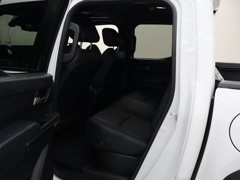 Used 2024 Toyota Tacoma TRD Off-Road w/ TRD Off Road Premium Package AWD/4WD image 25