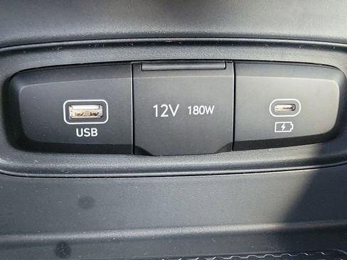 New 2026 Hyundai Venue SE image 13