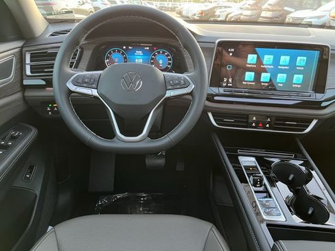 New 2026 Volkswagen Atlas SEL AWD/4WD image 8