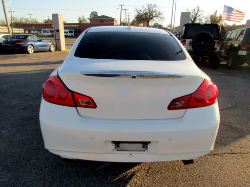 Used 2010 INFINITI G37 Journey w/ Premium Pkg image 5