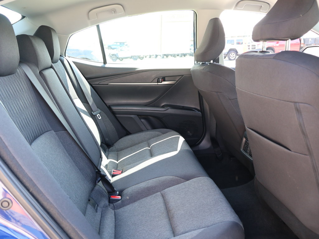 Used 2025 Toyota Camry LE FWD image 11