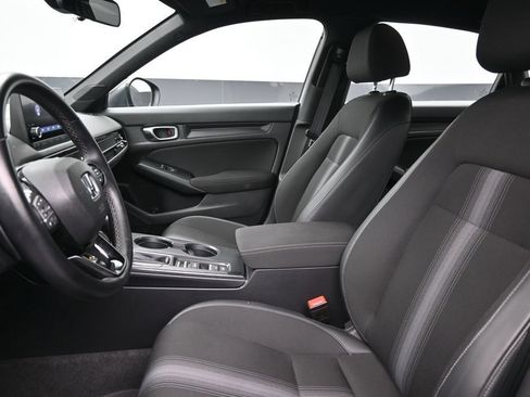 Used 2023 Honda Civic Sport image 12